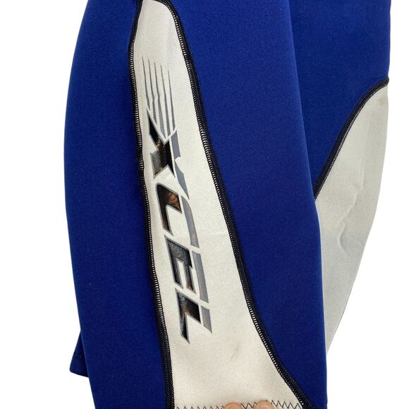 Xcel Axis 2mm Hydroflex Shorty Wetsuit Size Small Navy Gray Nylon Back Zipper - Picture 7 of 16